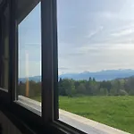 Chez Edgar Thollon-les-Memises